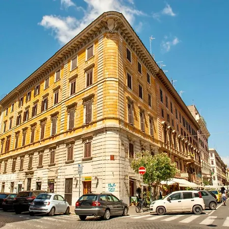 Appartement Alberto Vatican House *